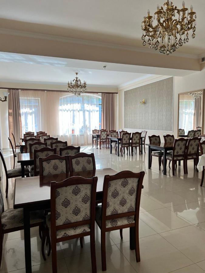 Mthnadzor Hotel Горис Екстериор снимка