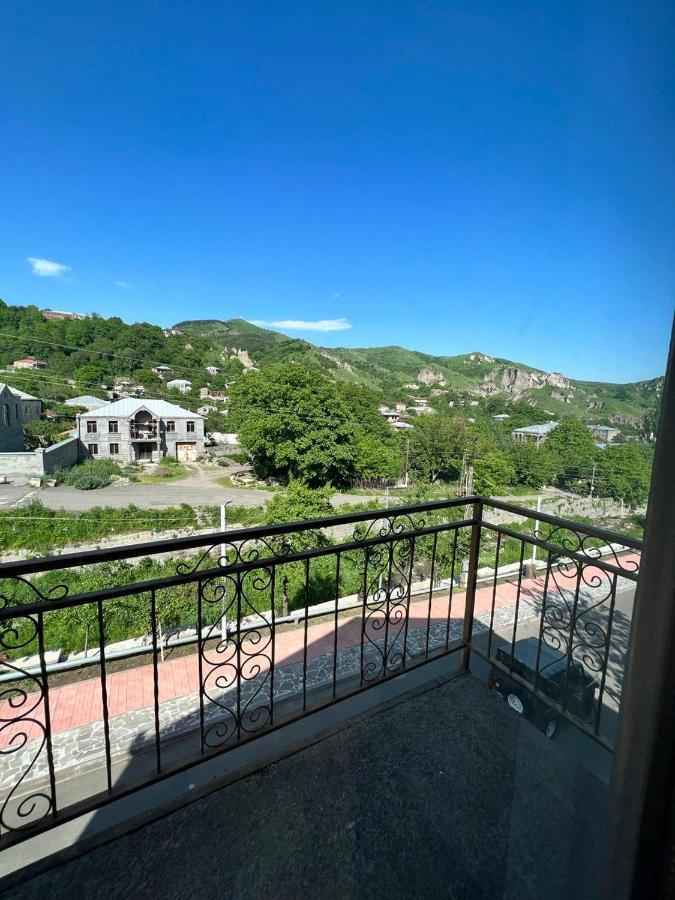Mthnadzor Hotel Горис Екстериор снимка