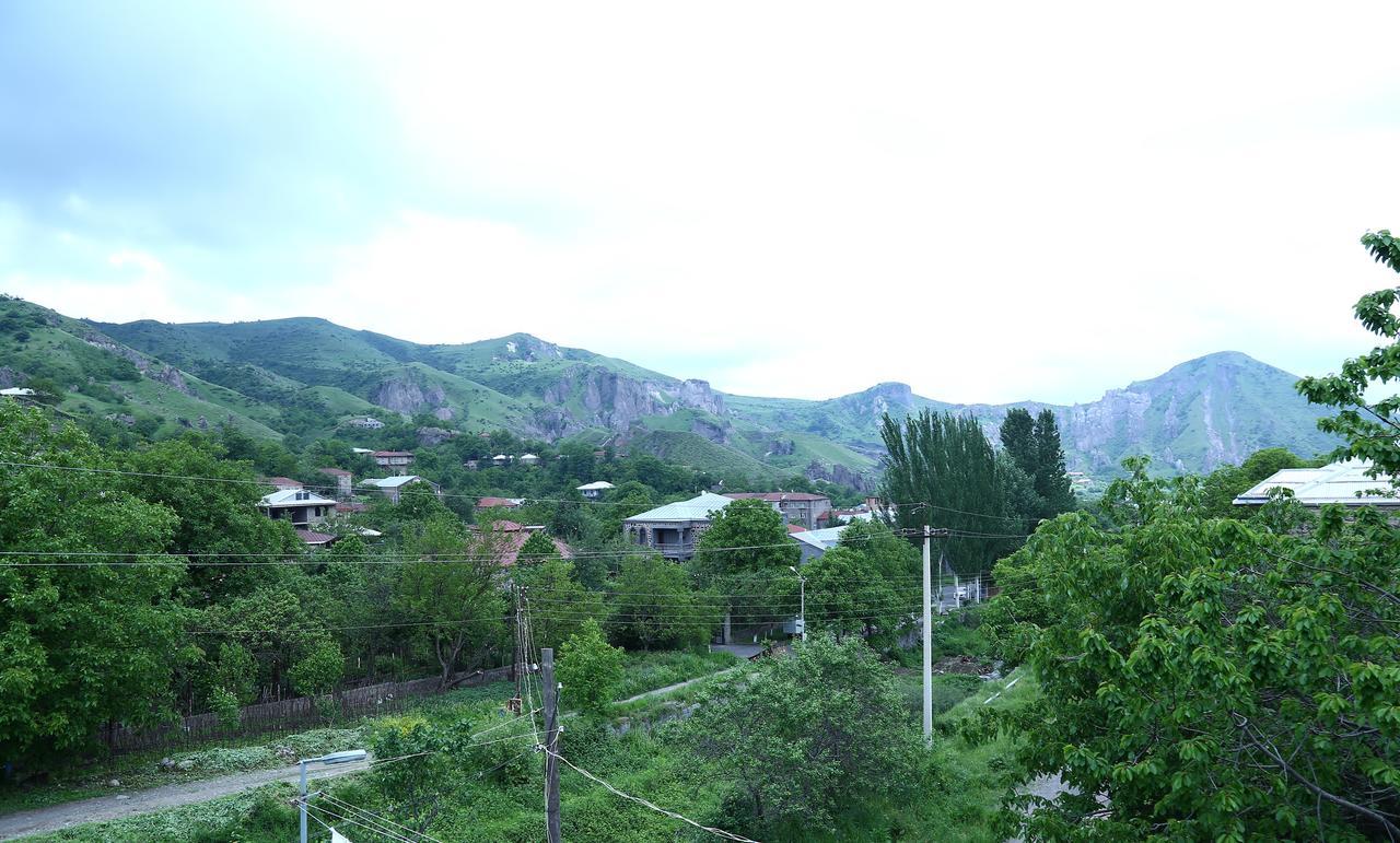 Mthnadzor Hotel Горис Екстериор снимка